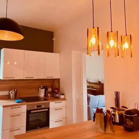La Perle Nimoise - Town House Close To The Fontaine Garden 度假居